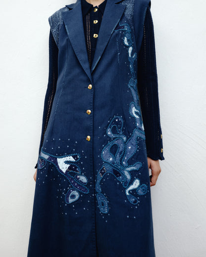 Sleeveless Long Coat