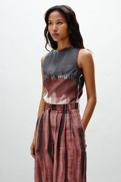 Boat Neck Tank