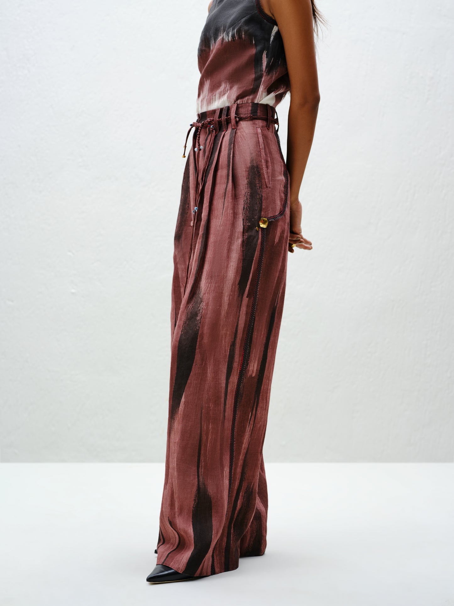 Brown Wide-Leg Linen Trouser