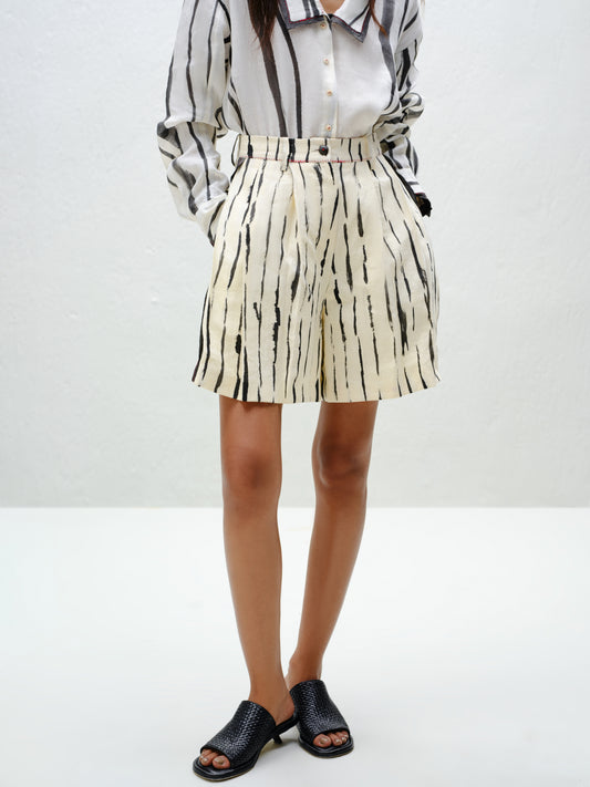 White Pleated Linen Shorts