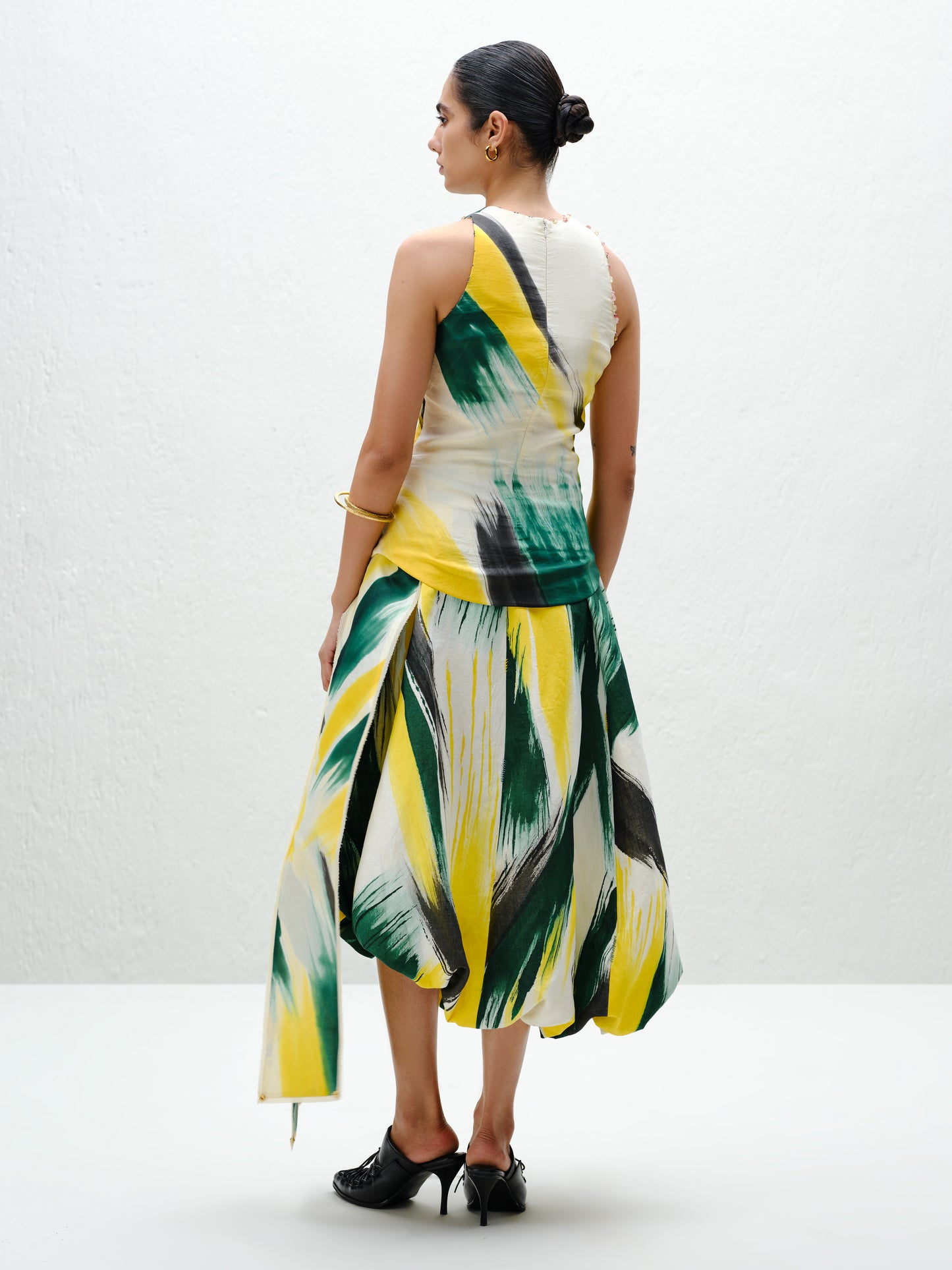Green Asymmetric Balloon Skirt