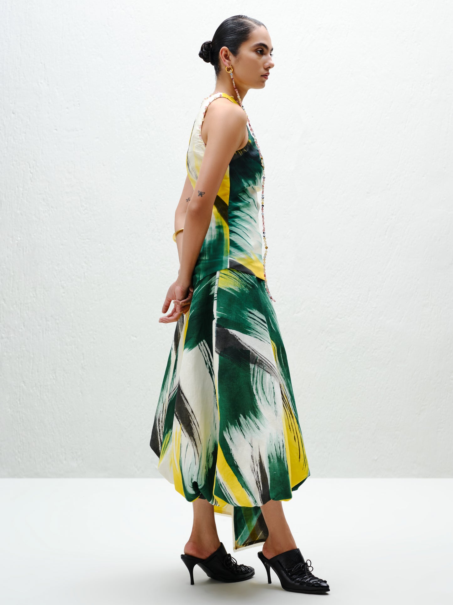 Green Asymmetric Balloon Skirt