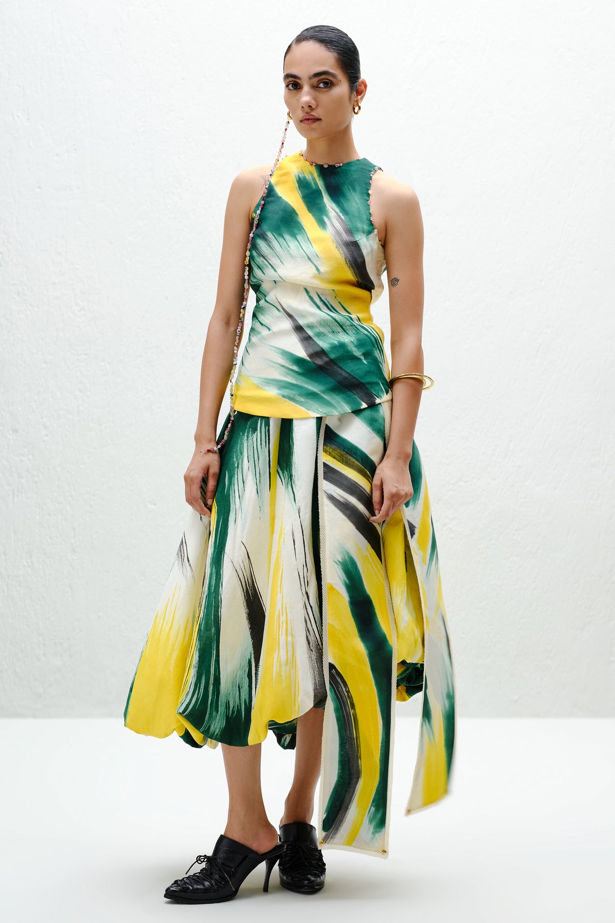Green Asymmetric Balloon Skirt